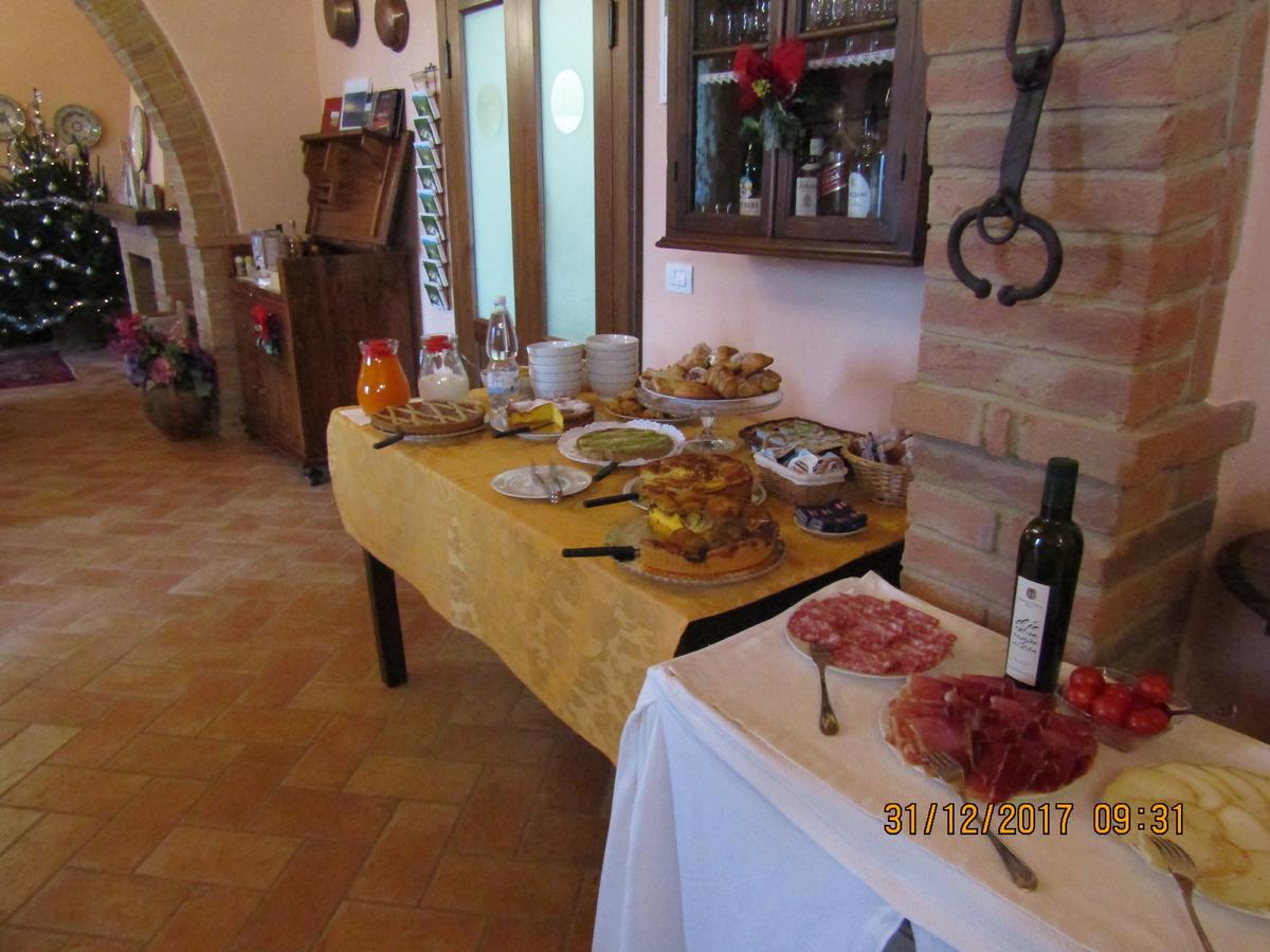 Agriturismo Poggio Tobruk Pienza Exterior foto